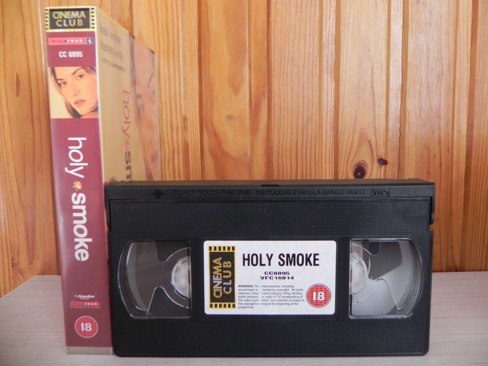 Holy Smoke - FilmFour - Cert (18) - Kate Winslet - Harvey Keitel - Drama Pal VHS-