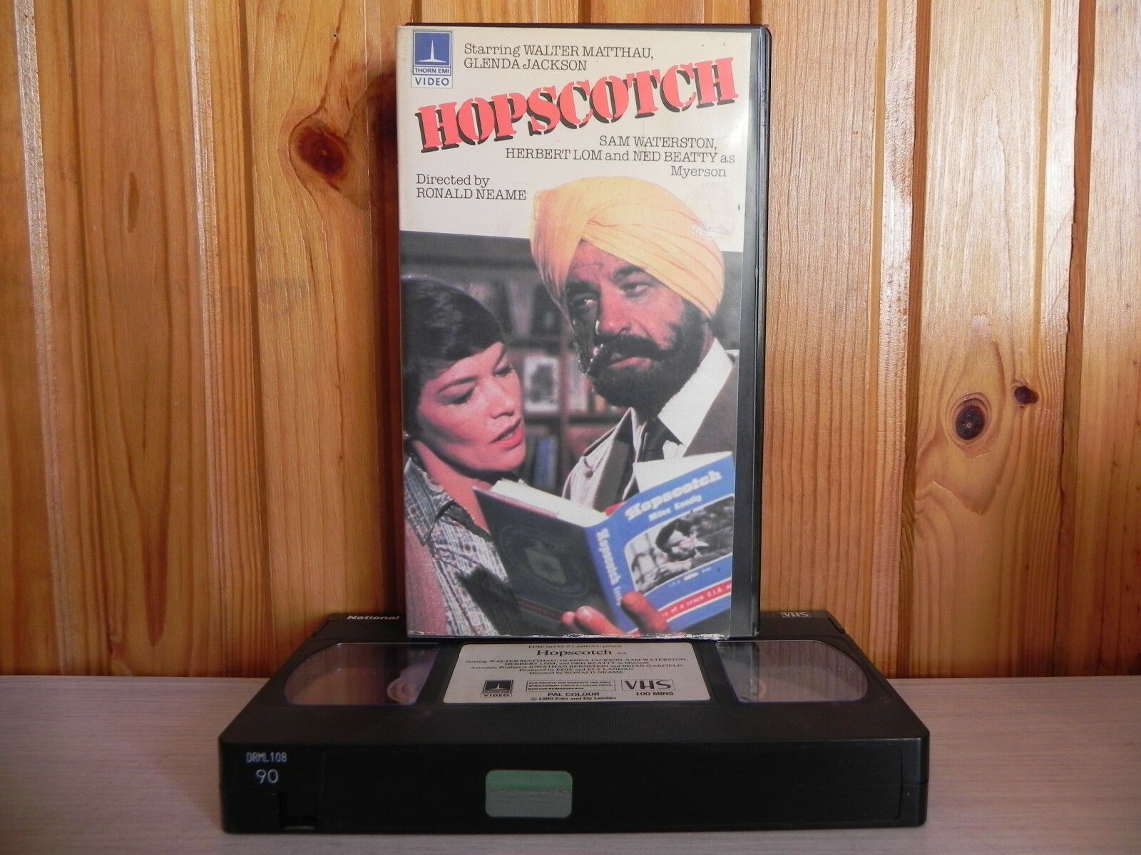 Hopscotch - Walter Matthau - Thorn EMI - Small Box - Pre Cert VHS-