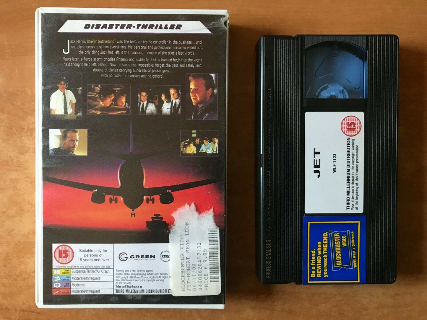 Jet (aka Ground Control): Disaster Thriller [Large Box] Kiefer Sutherland - VHS-