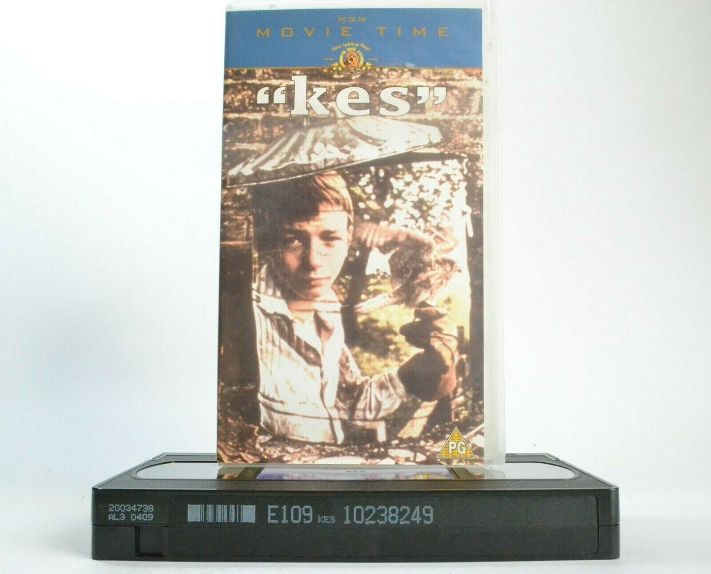 Kes (1969): (2001) MGM Release - British Drama - David Bradley/Bob Bowes - VHS-