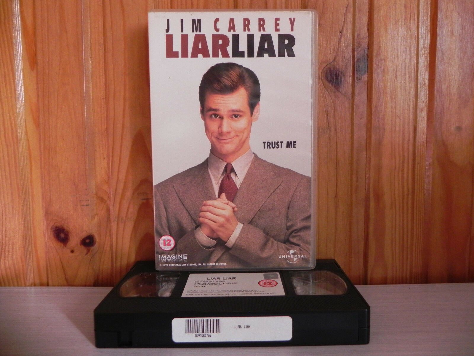 LIAR LIAR - Jim Carrey - Large Box - Ex-Rental - Family Comedy - Universal - VHS-