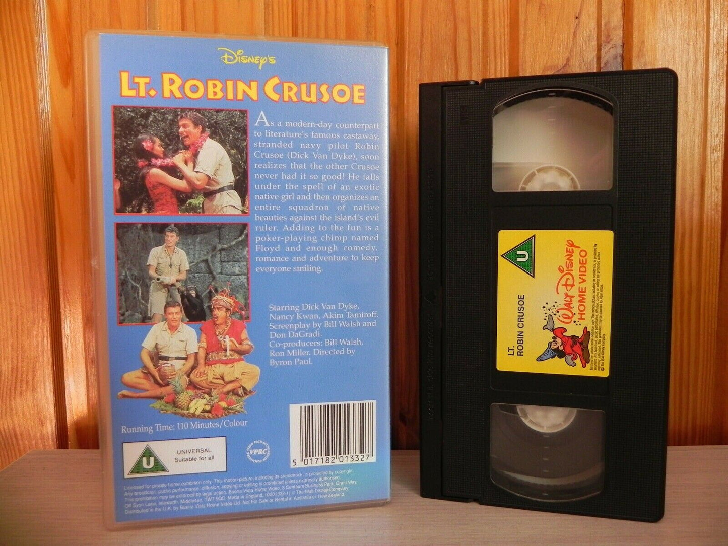 LT. Robin Crusoe - Walt Disney Original - Kid's Video - D210332 - 110 Mins - VHS-