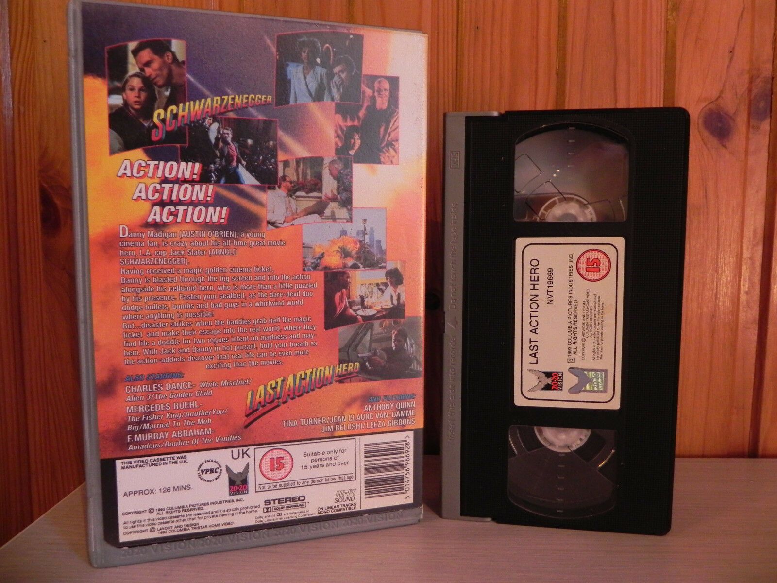 Last Action Hero (1993): Explosive Parody [Big Box] Schwarzenegger - Pal VHS-