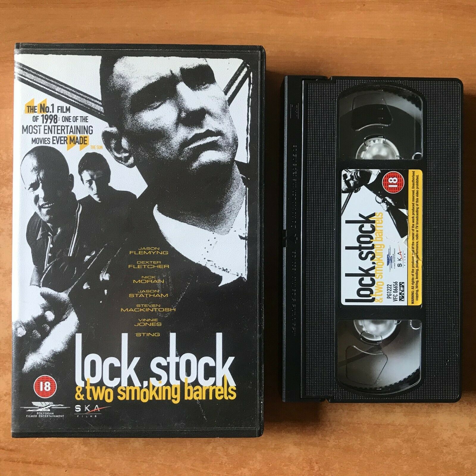 Lock, Stock & Two Smoking Barrels; Guy Ritchie [Large Box] Rental - Action - VHS-