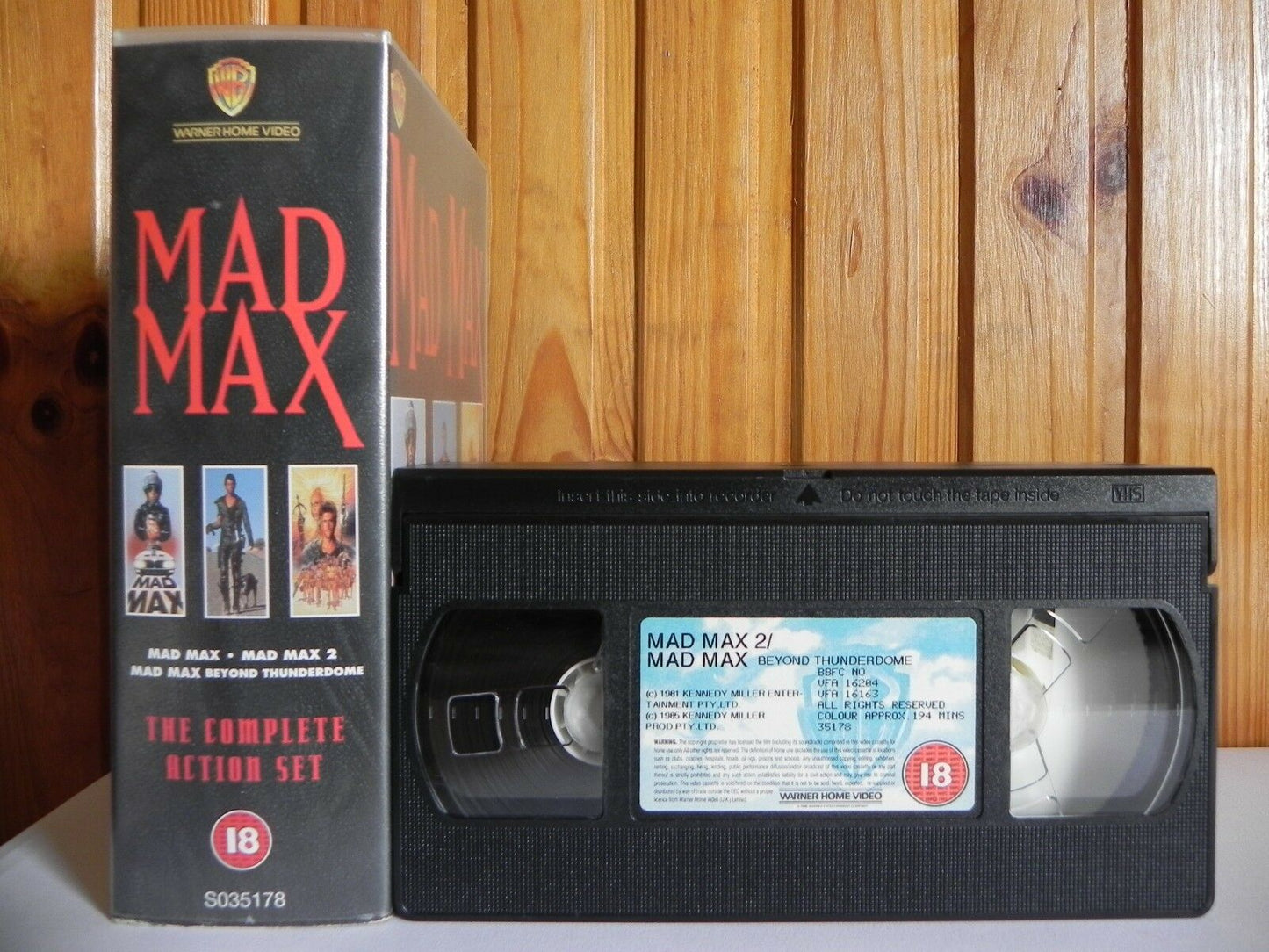 Mad Max: The Complete Action Set - Warner Home - Sci-Fi - Mel Gibson - Pal VHS-