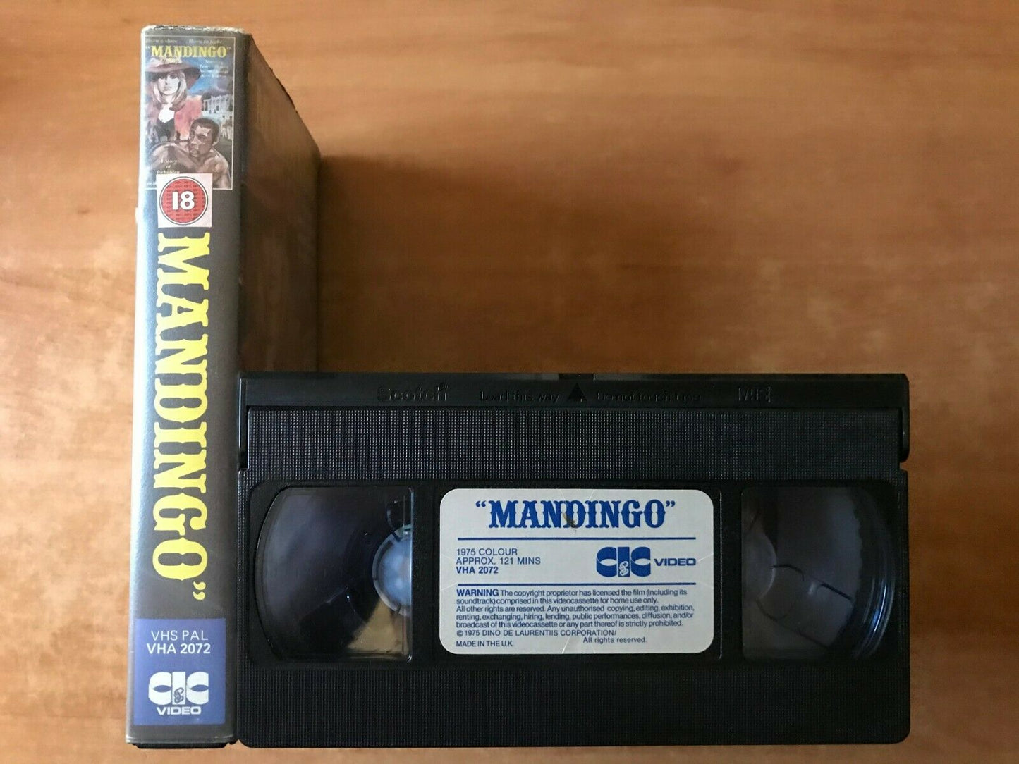 Mandingo (1975); [CIC Video]: Rough Historical Drama/Stallone Plays Extra - VHS-