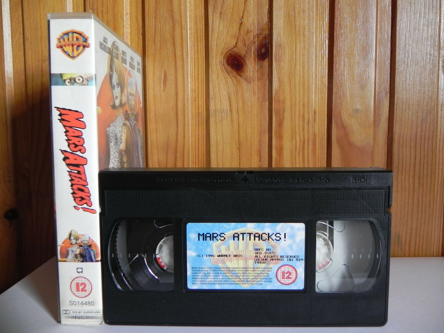 Mars Attacks - Small Box - Sci-Fi - Comedy Video - Nicholson - Brosnan - Pal VHS-