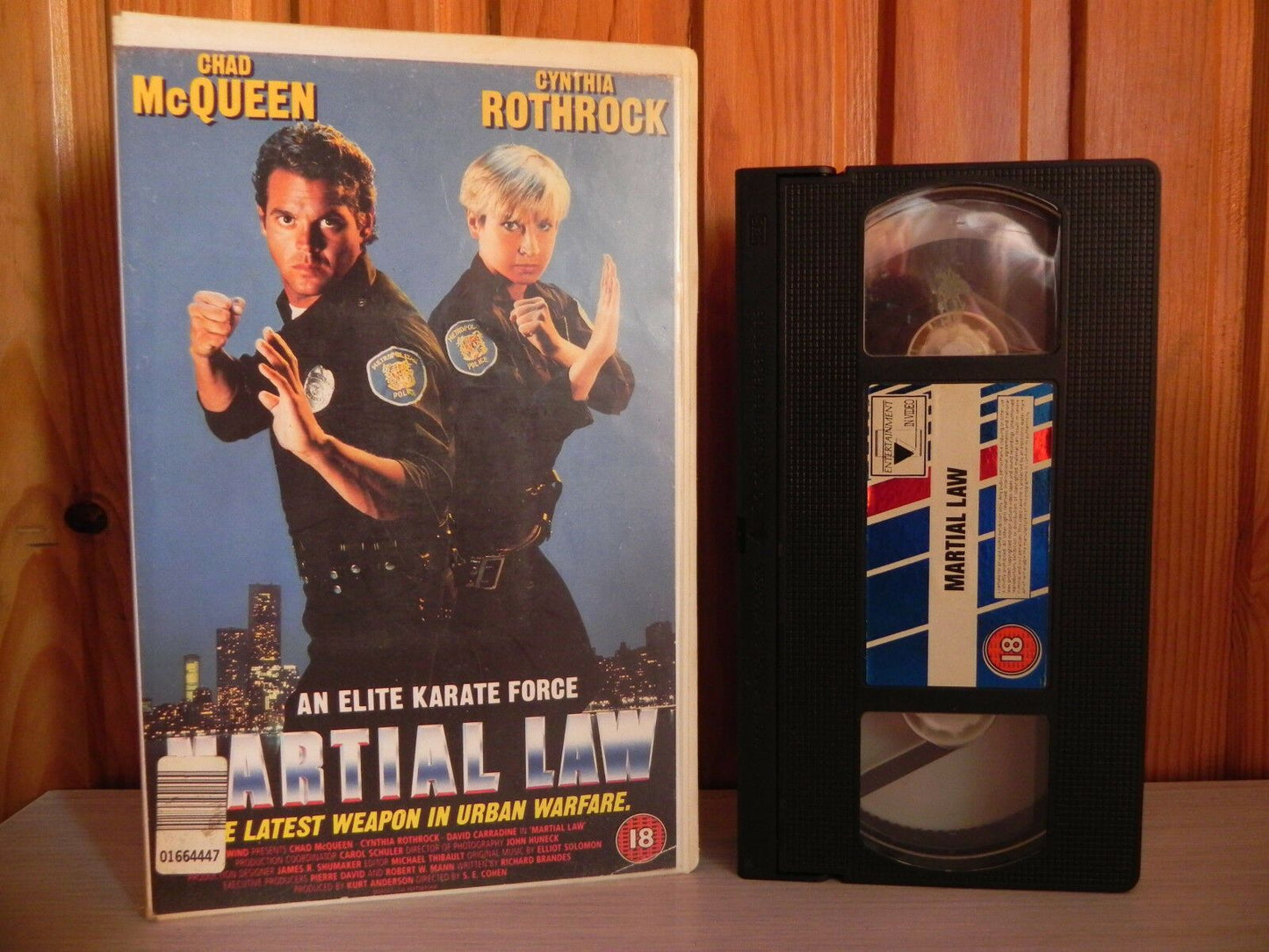 Martial Law - Cynthia Rothrock/Carradine - Dim Mak Gcrime - Big Ex-Rental - VHS-