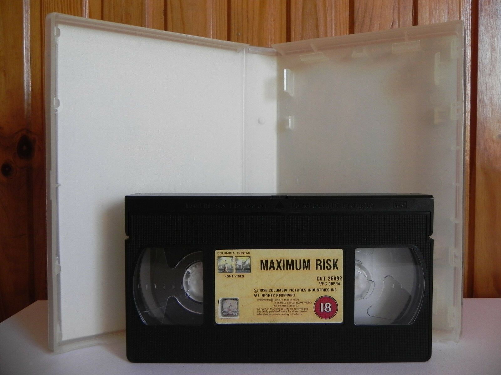 Maximum Risk - Columbia - Action - Ex-Rental - Van Damme - Large Box - Pal VHS-