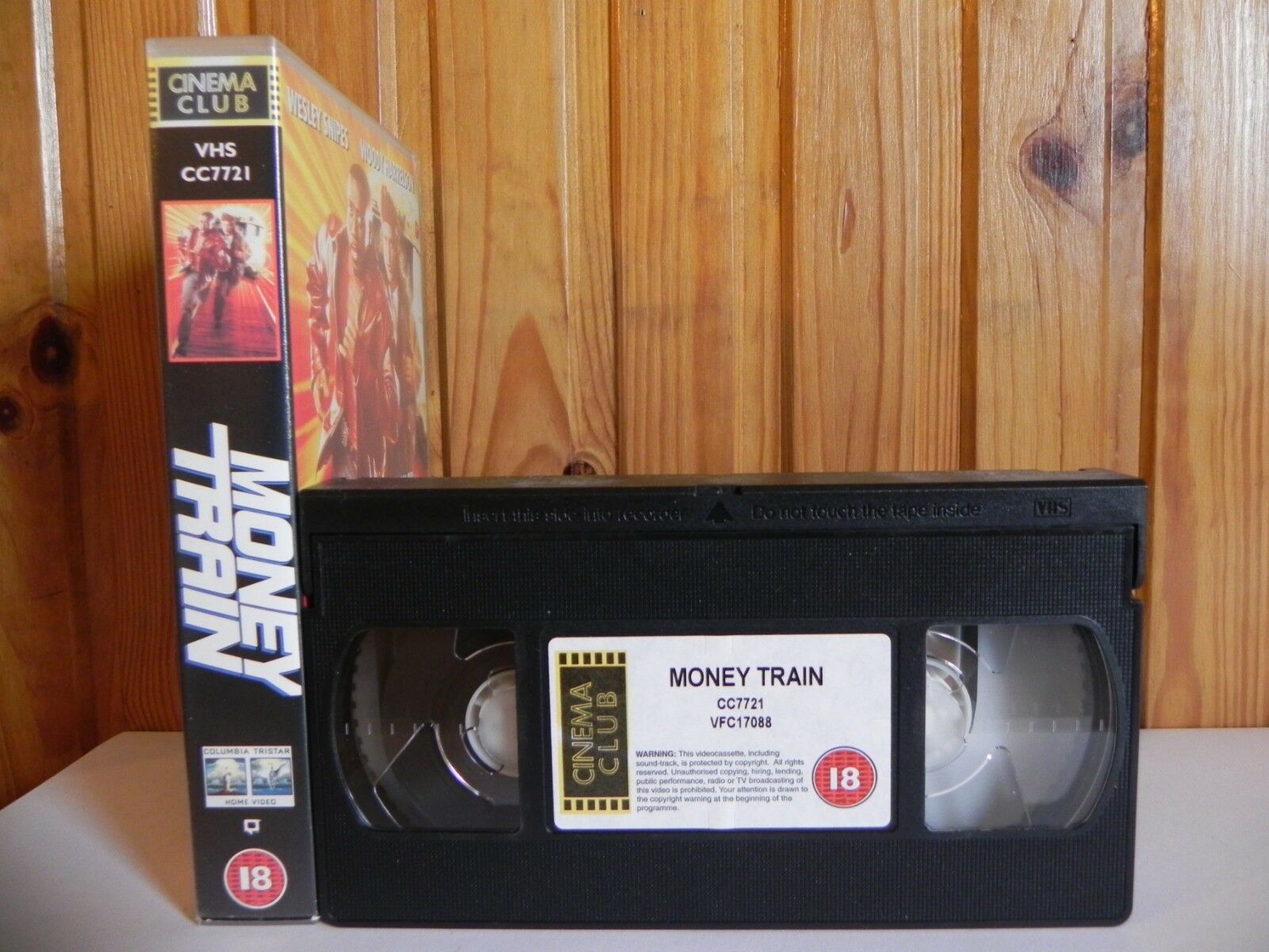 Money Train - Columbia Tristar - Action - Wesley Snipes - Woody Harrleson - VHS-