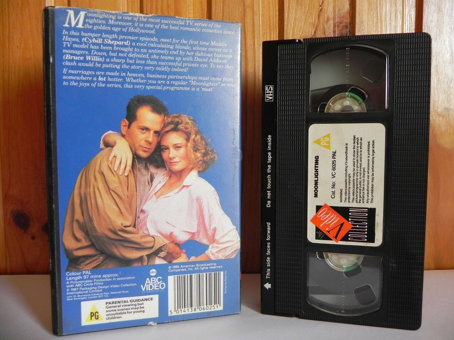 Moonlighting - ABC Video - Comedy - Action - Cybill Shepard - Bruce Willis - VHS-