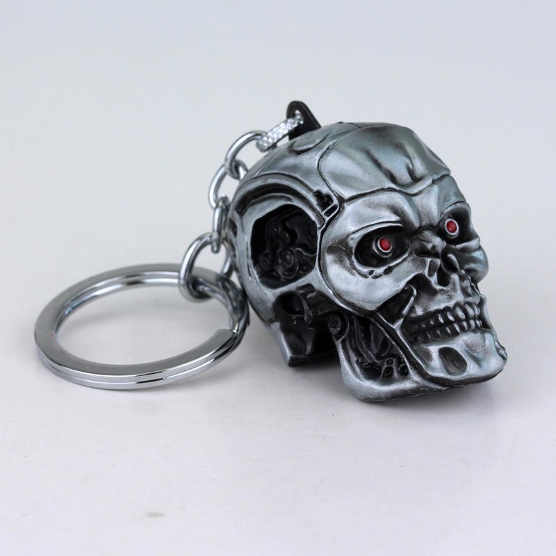 Movie Terminator Genesis Skull Keychain Cool Gothic Metal Skull Pendant Keyring Car Purse Jewelry Accessories Halloween Object-