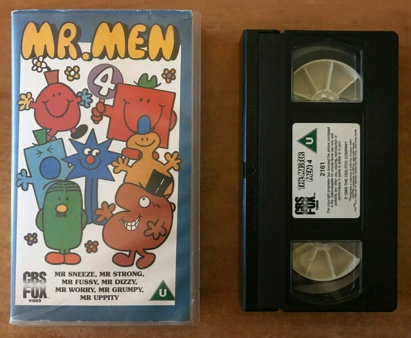 Mr. Men (Vol. 4); [Roger Hargreaves]: Mr. Sneeze - Mr. Dizzy - Animated - VHS-