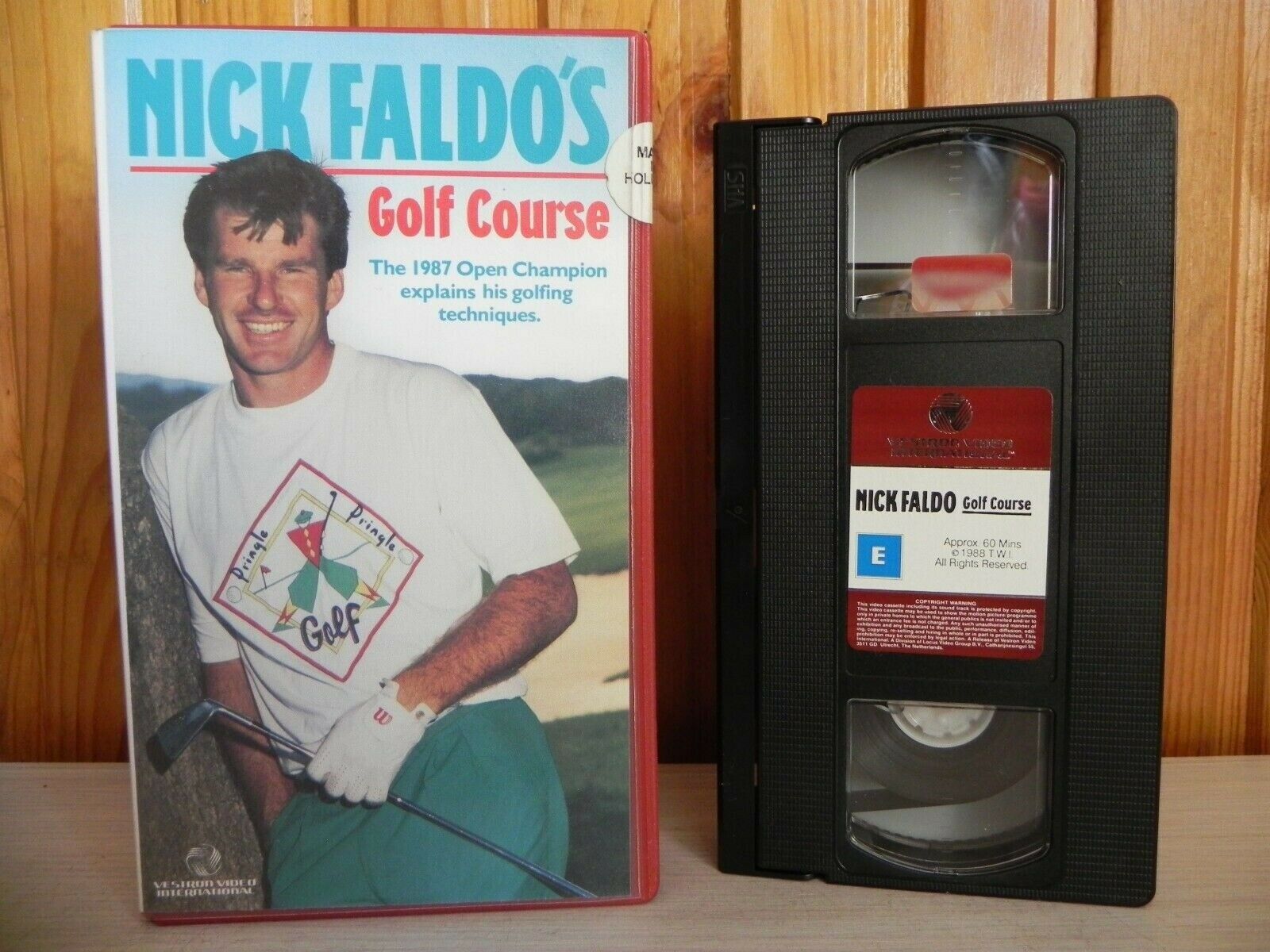 Nick Faldo���������s Golf Course ��������� Golf ��������� Players Guide ��������� Sport ��������� Nick Faldo ��������� Pal VHS-