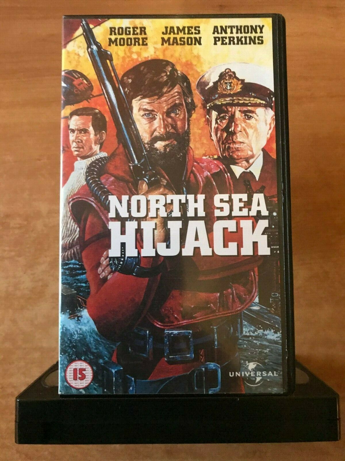 North Sea Hijack (1979): Thriller - Roger Moore / Anthony Perkins - Pal VHS-