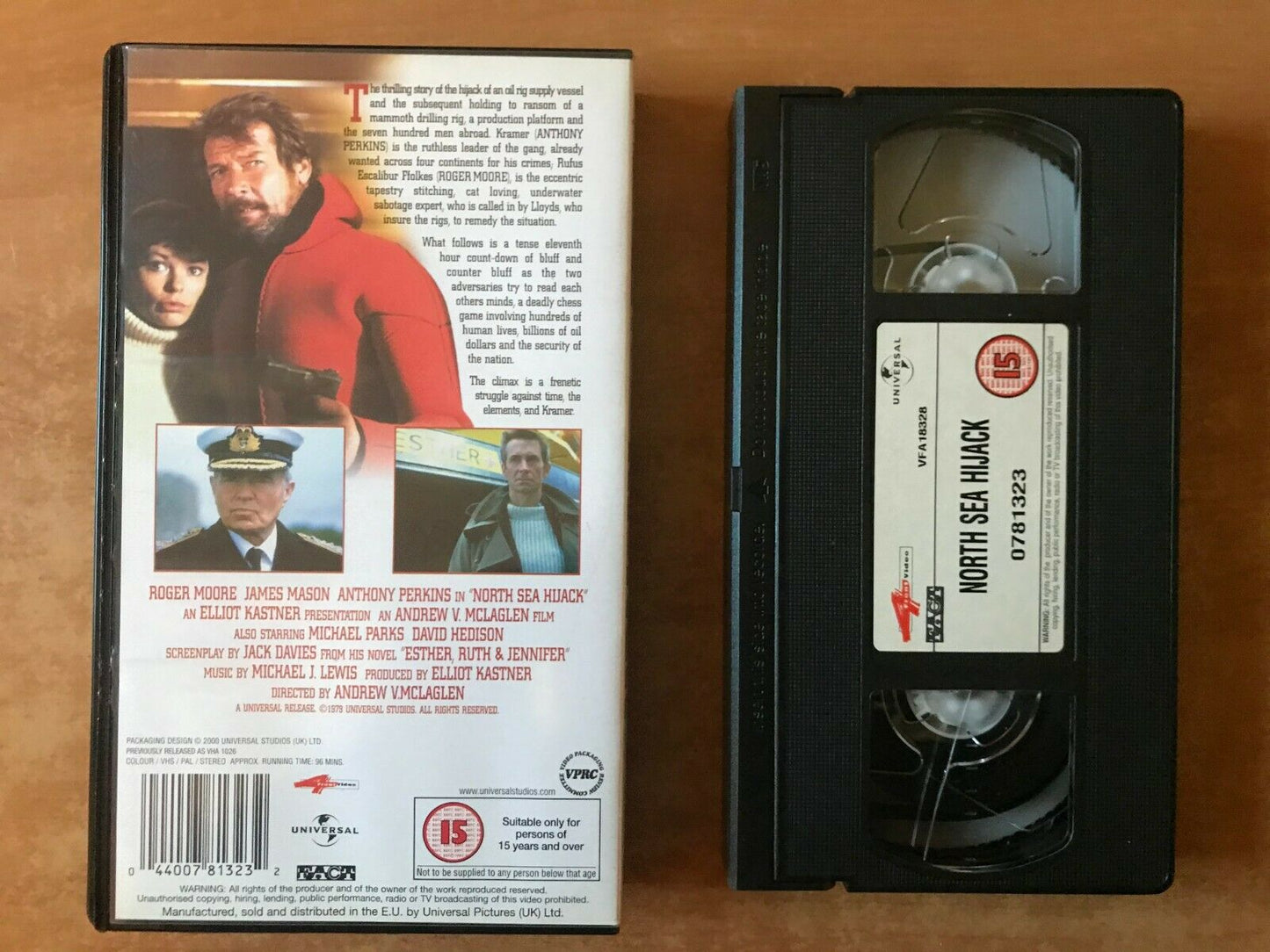 North Sea Hijack (1979): Thriller - Roger Moore / Anthony Perkins - Pal VHS-