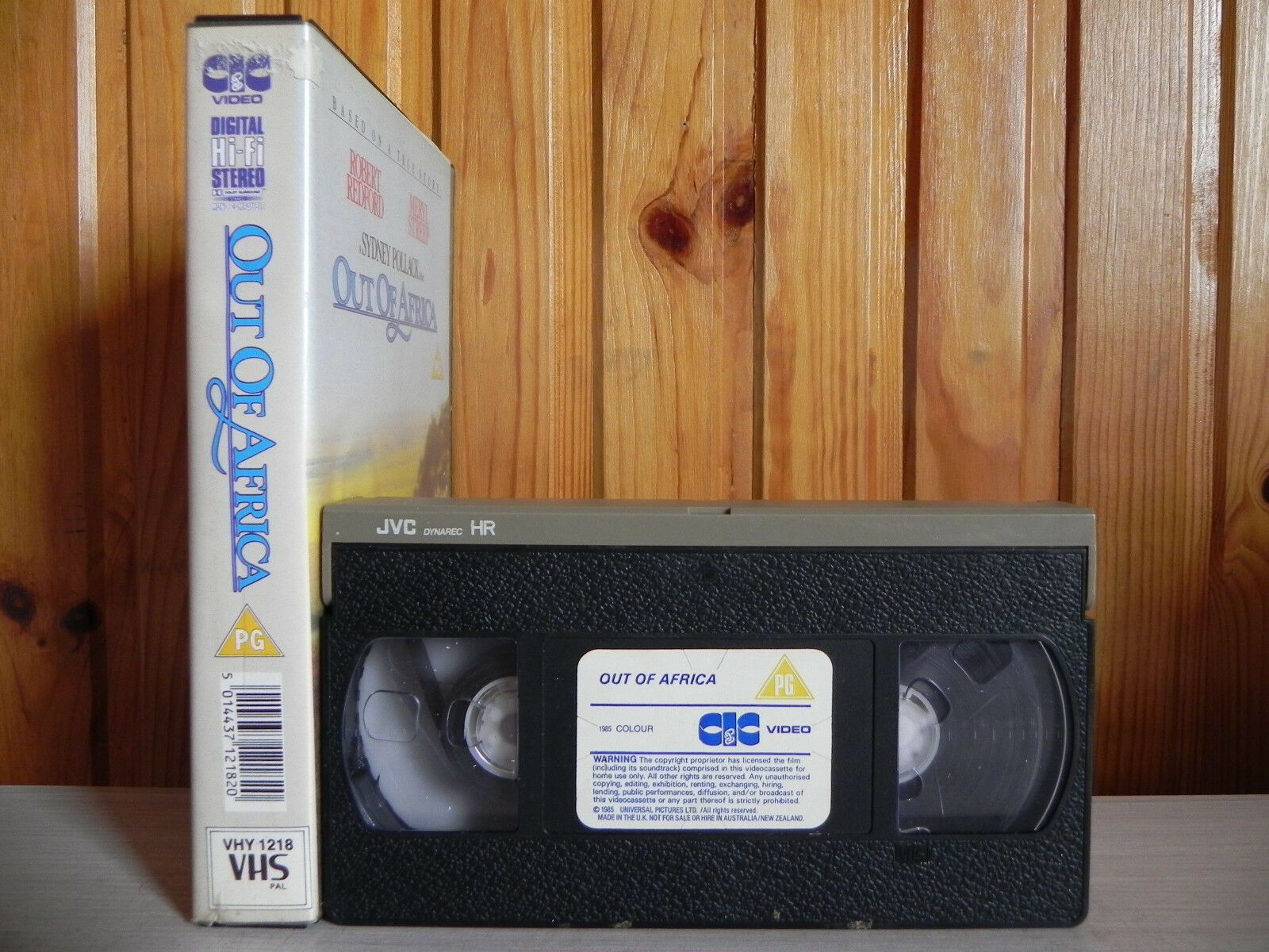 Out Of Africa - CIC Video - Meryl Streep - Robert Redford - 7 Oscar Winner - VHS-