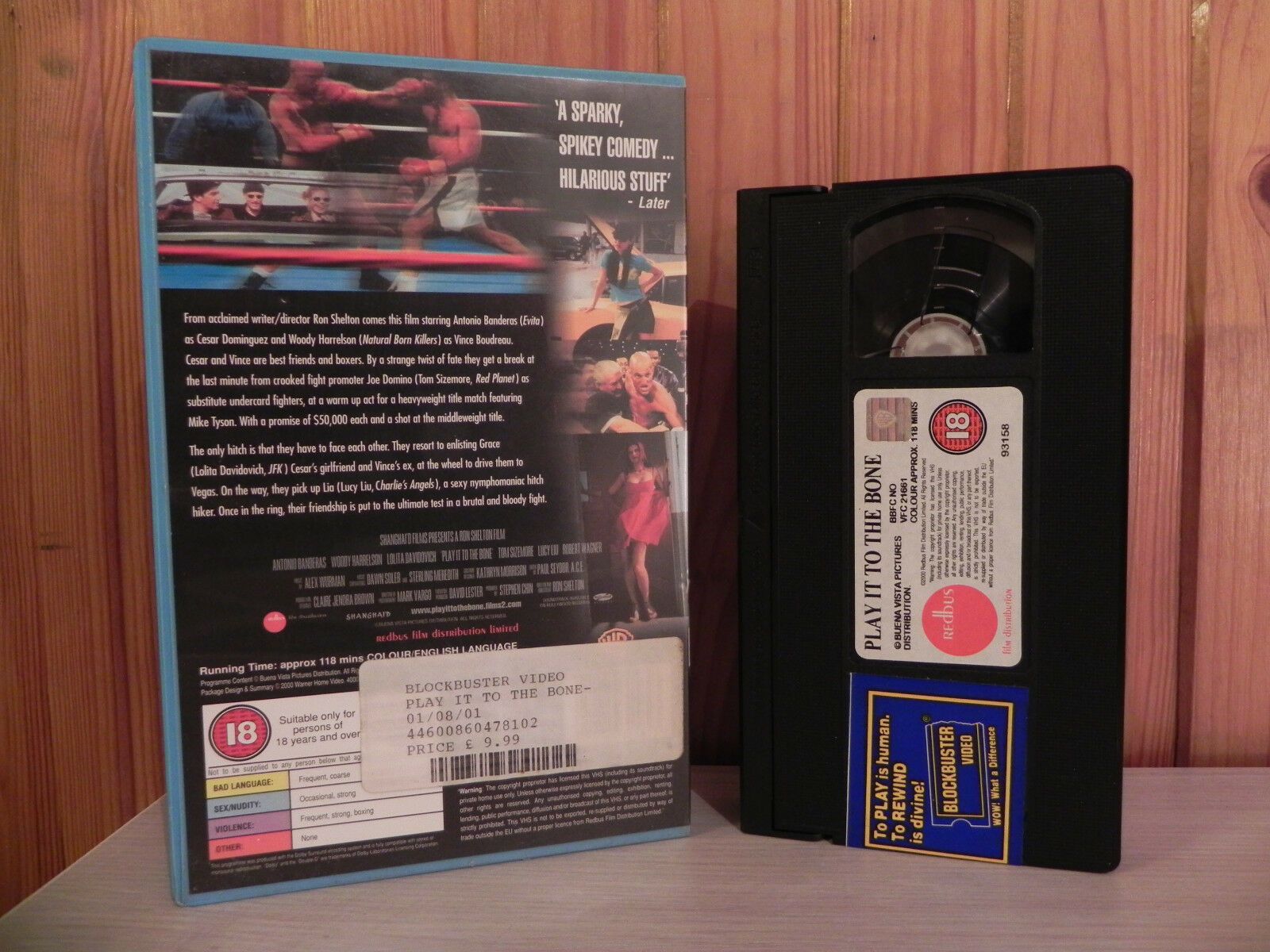 PLAY IT TO THE BONE - Woody Harrelson - Antonio Banderas - Boxing ExRental - VHS-