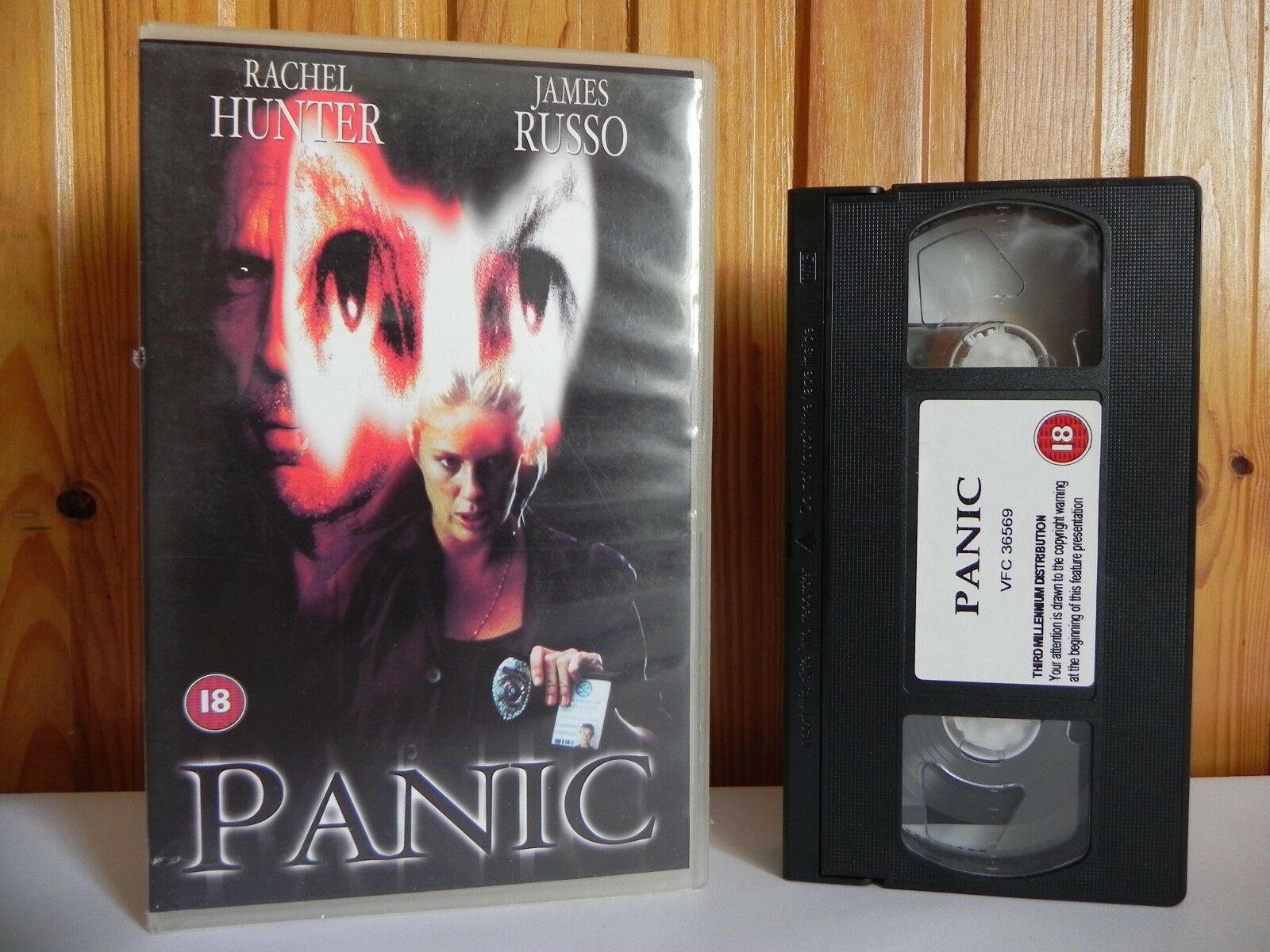 Panic - Third Millennium - Thriller - Rachel Hunter - Large Box - Pal VHS-