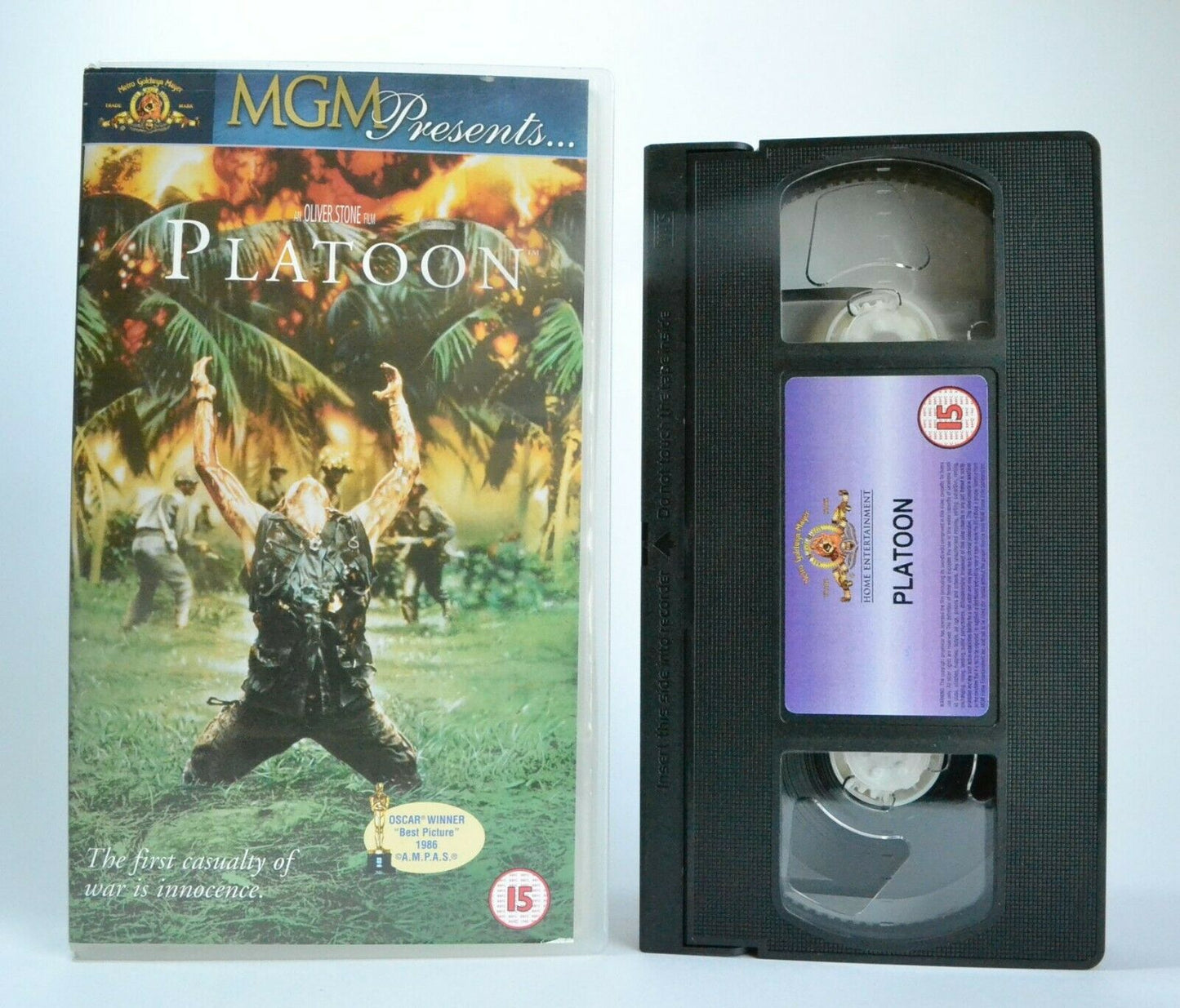 Platoon (1986): 1st Of Oliver Stone Vietnam War Trilogy - Willem Dafoe - Pal VHS-