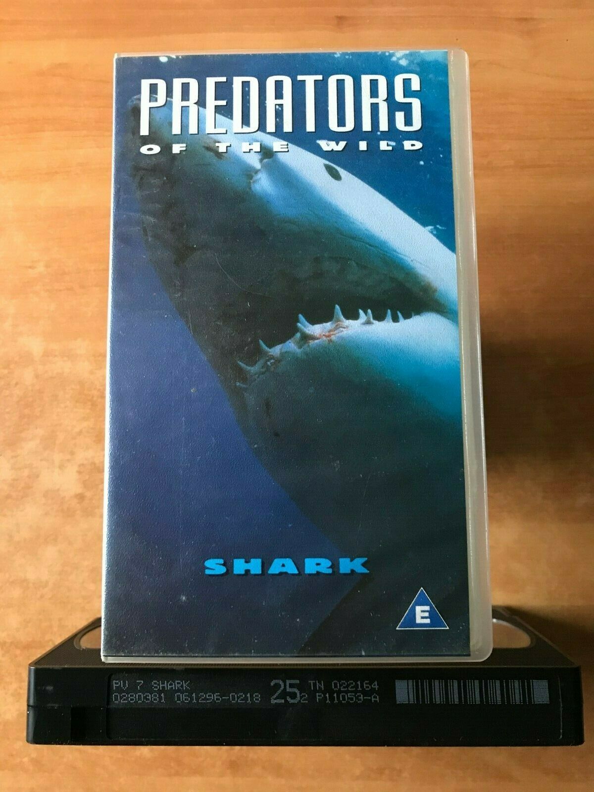 Predators Of The Wild: Shark [Time Life Video] Documentary (Colin Willock) VHS-