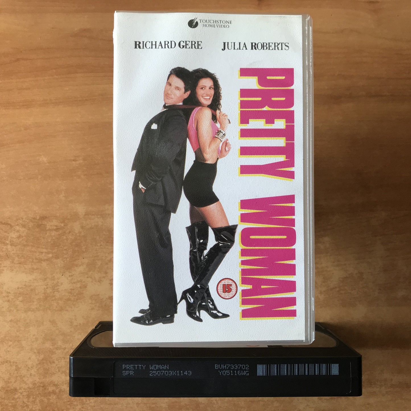 Pretty Woman: Richard Gere & Julia Roberts - Heartwarming Romance VHS-