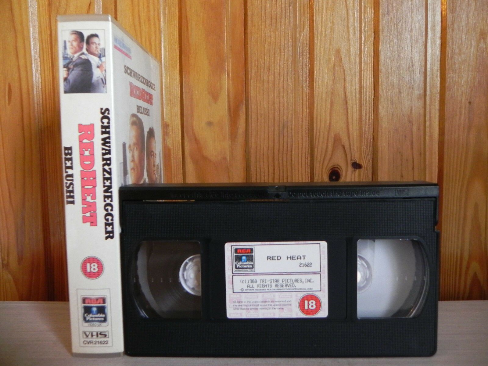 Red Heat - Columbia Pictures - Arnold Schwarzenegger - James Belushi - Pal VHS-