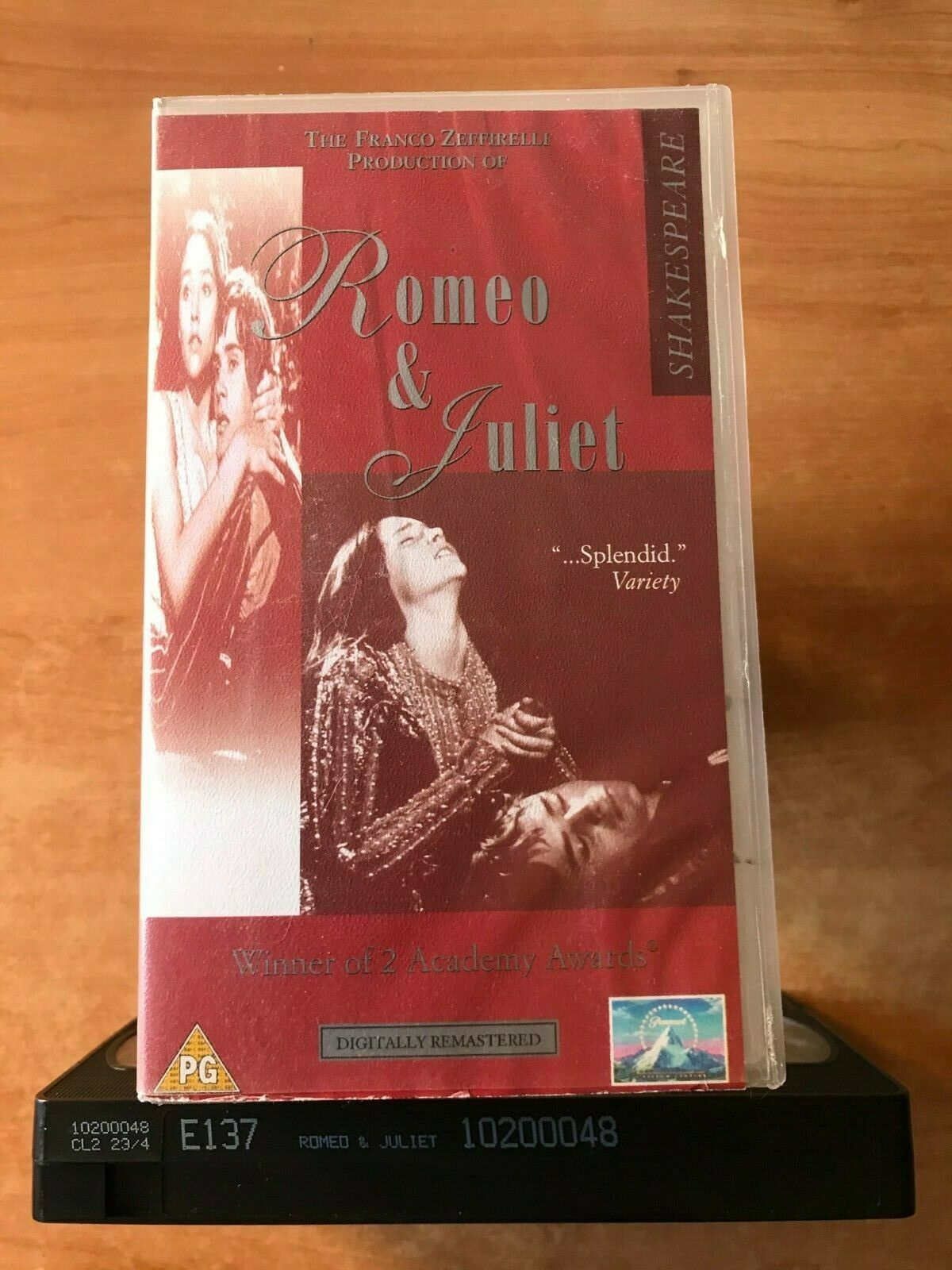 Romeo And Juliet; [William Shakespeare] Drama - Digitally Remestered - Pal VHS-