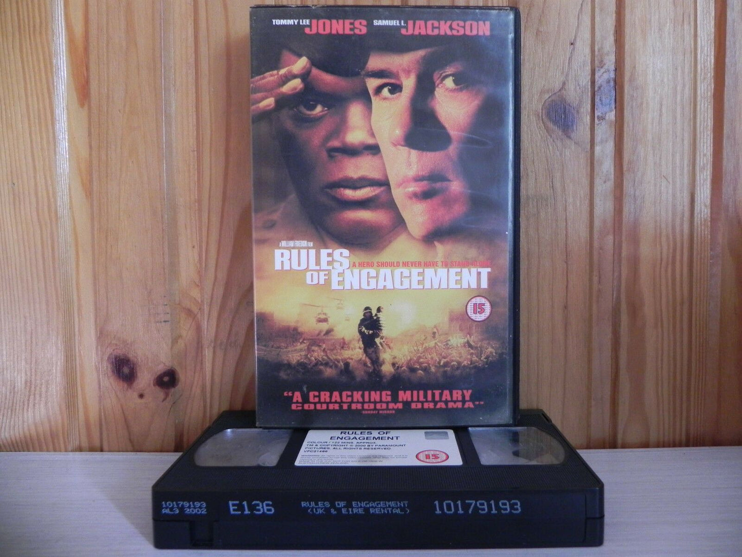 Rules Of Engagement - Tommy Lee Jones/Samuel L. Jackson - War {Twist} Video VHS-