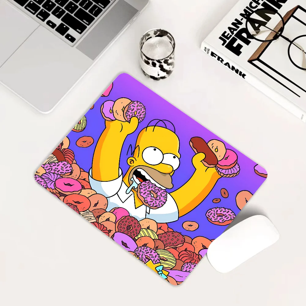 Cartoon Simpsons Mousepad - Custom Desk Mat for Gaming or Writing - Fun Present for Students or Office Workers-z8-Not LockEdge 25x29cm-