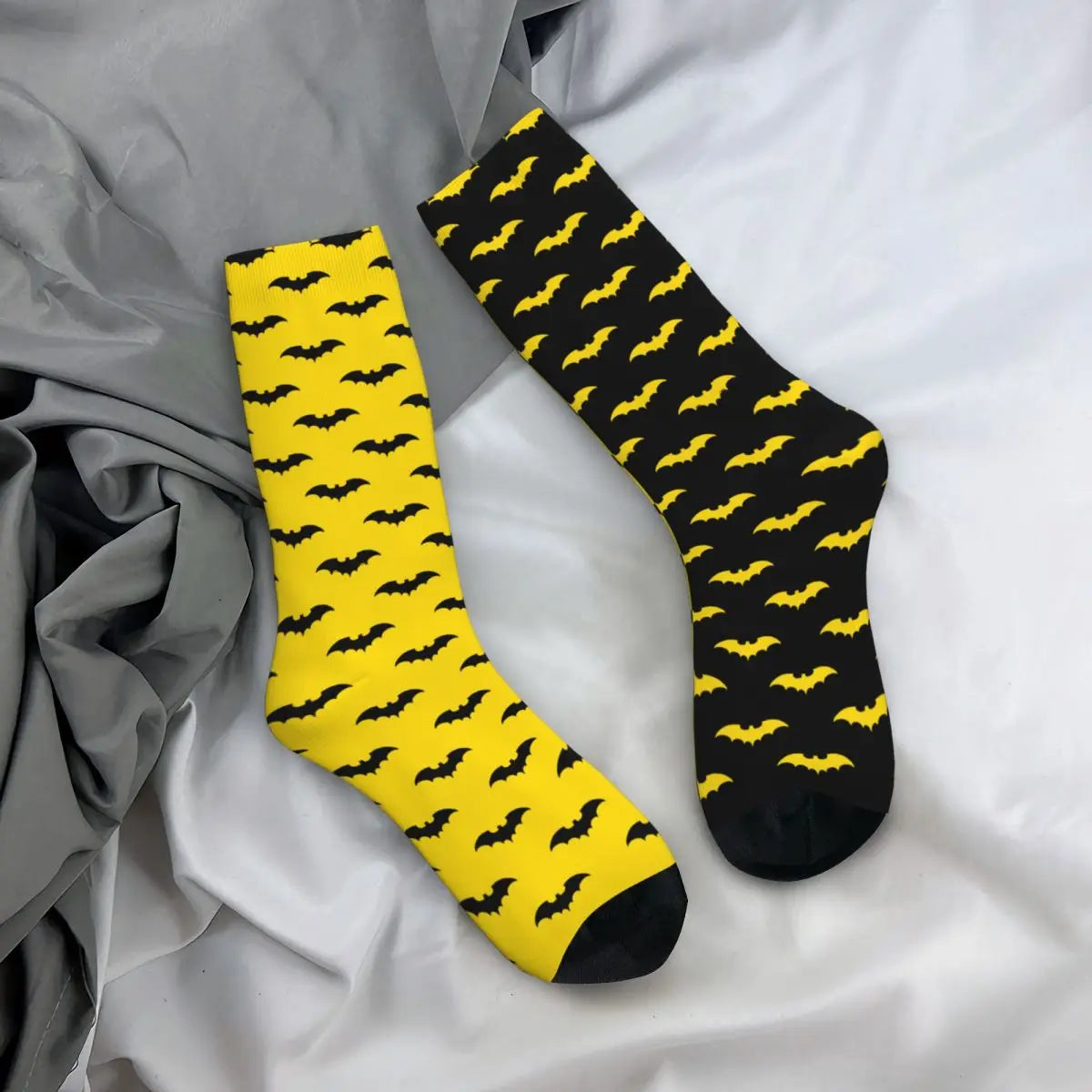 Hip-hop Black And Yellow Bat Pattern Basketball Socks Animal Polyester Crew Socks for Unisex-WHITE-One Size-