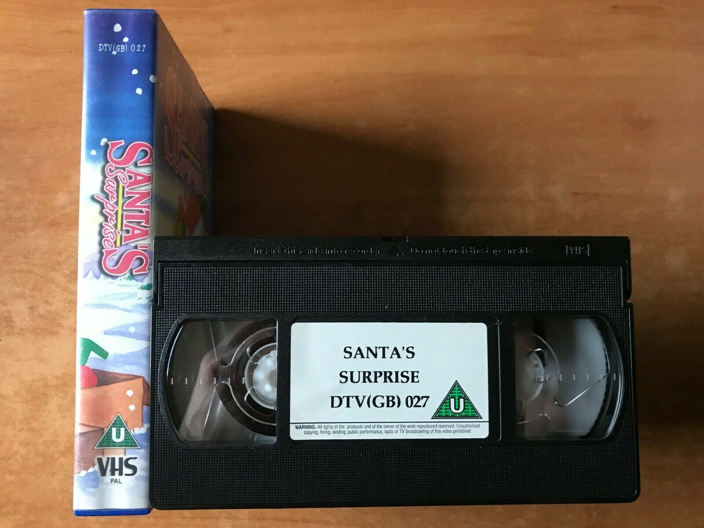 Santa's Suprise (Classic Cartoons) - Holiday Special - Animated - Kids - Pal VHS-