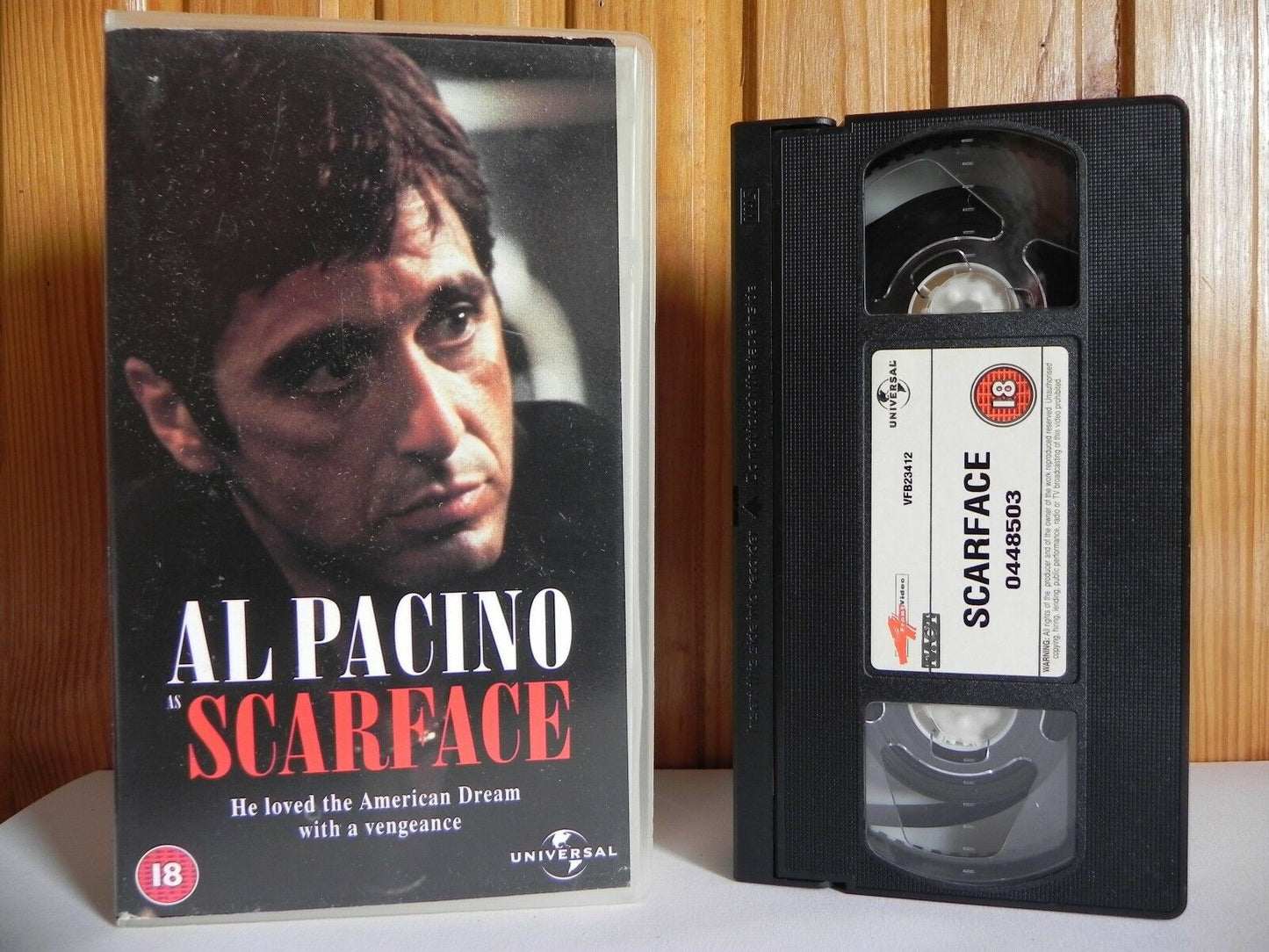 Scarface - Universal - Drama - Cert (18) - Al Pacino - Michelle Pfeiffer - VHS-