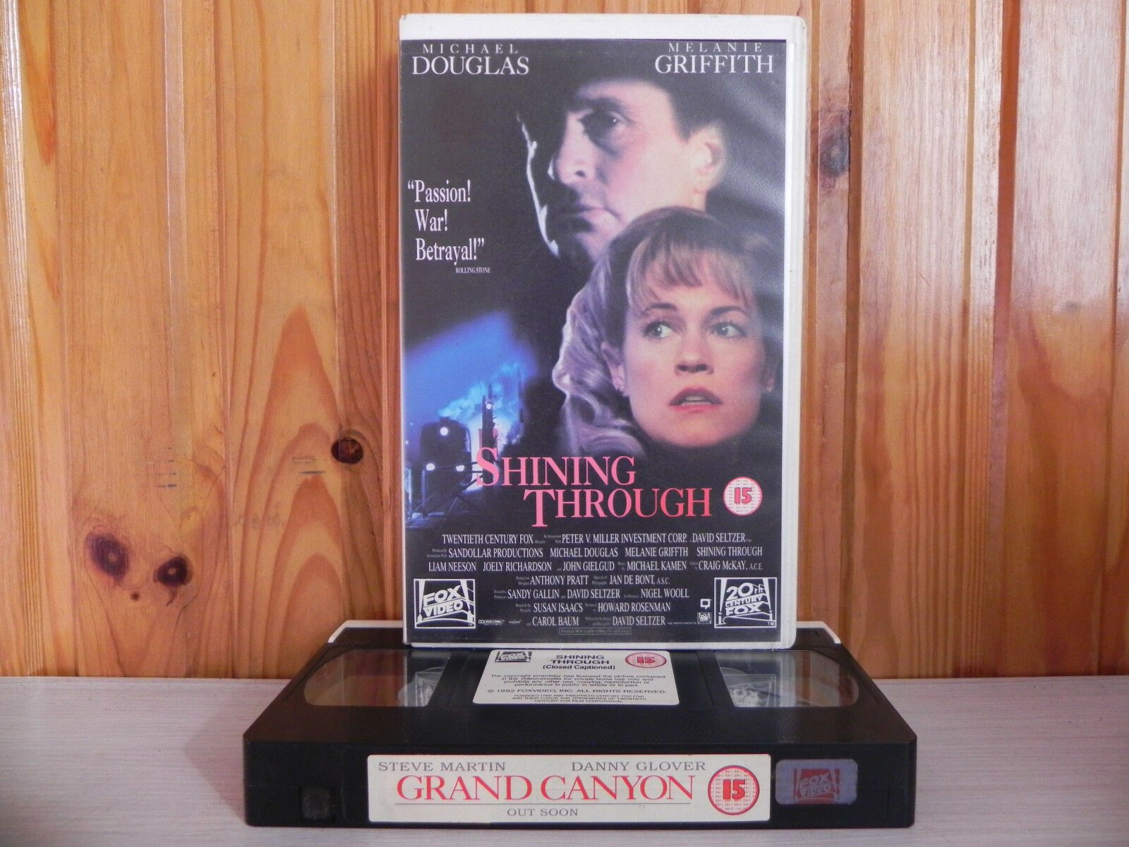 Shining Through: (1992) Drama -Michael Douglas/Melanie Griffith - Pal VHS-