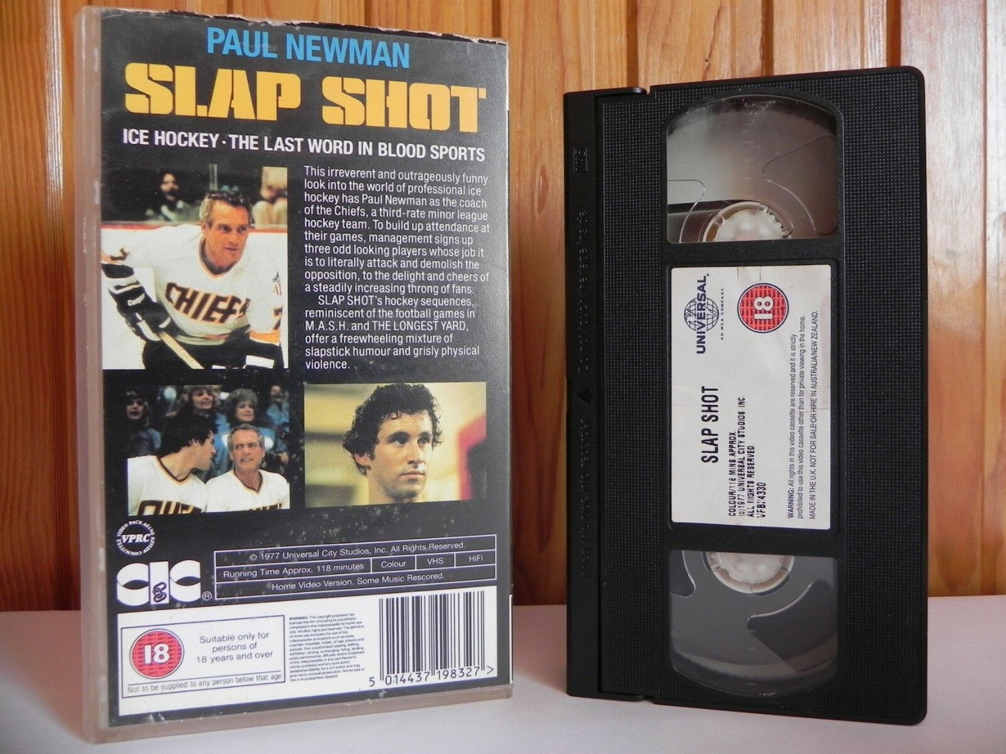 Slap Shot - Universal - Comedy - Paul Newman - Michael Ontkean - Pal VHS-