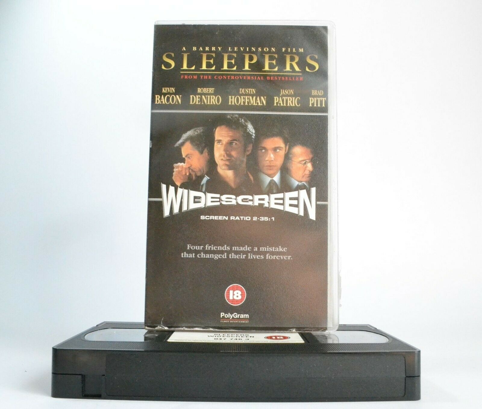 Sleepers (Widescreen): Lorenzo Carcaterra Novel -Deniro/Pitt/Bacon- Drama - VHS-