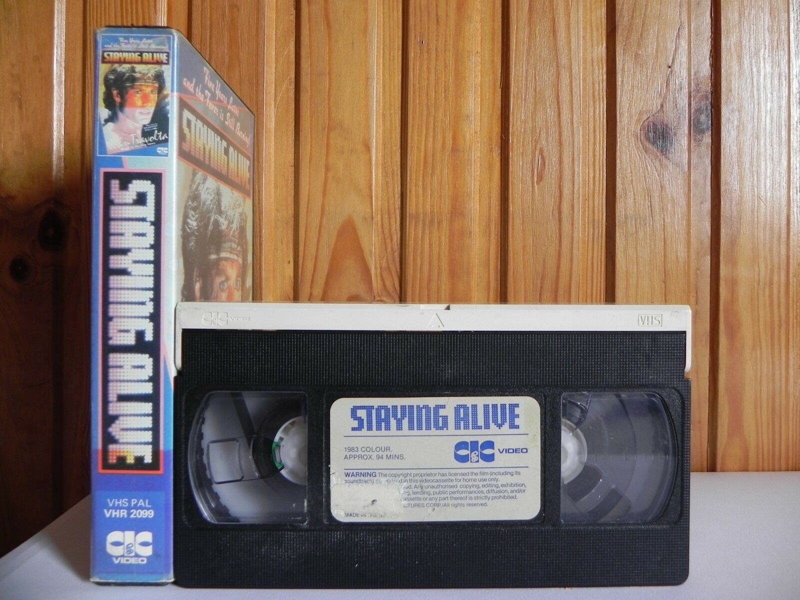 Staying Alive - CIC Video - Musical - John Travolta - Music By Bee Gees - VHS-