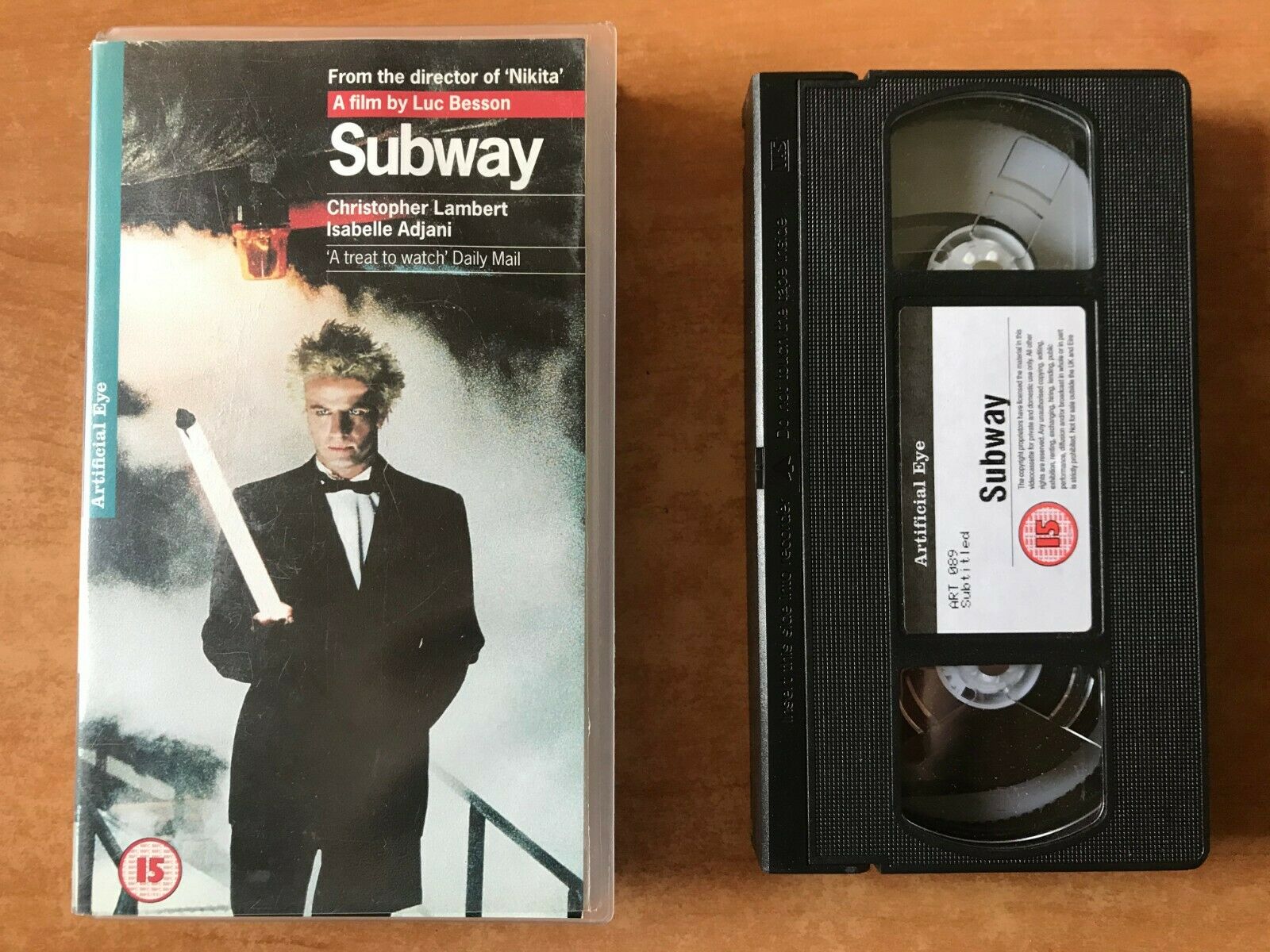 Subway (1985); [Luc Besson] Thriller [Christopher Lambert / Isabelle Adjani] VHS-