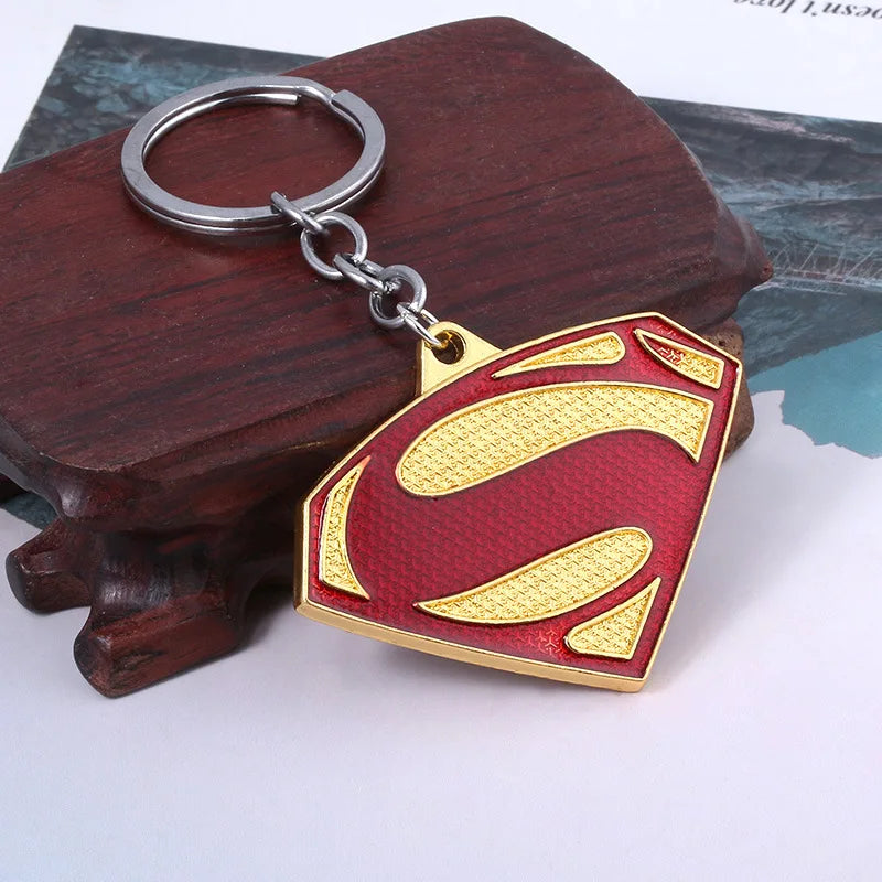 Superman S Sign Keychain - Legend Anime Metal Model Decoration Pendant Small Gifts Trendy Collectible Crafts-K200-CHINA-6CM