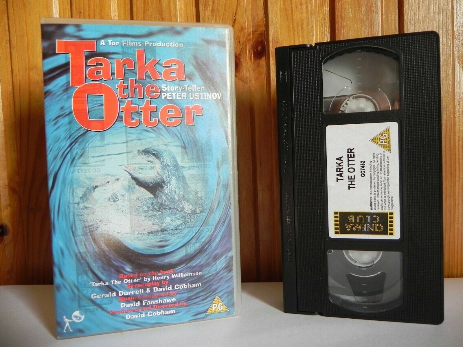 Tarka The Otter - Cinema Club - Story-Teller Peter Ustinov - Children's - VHS-