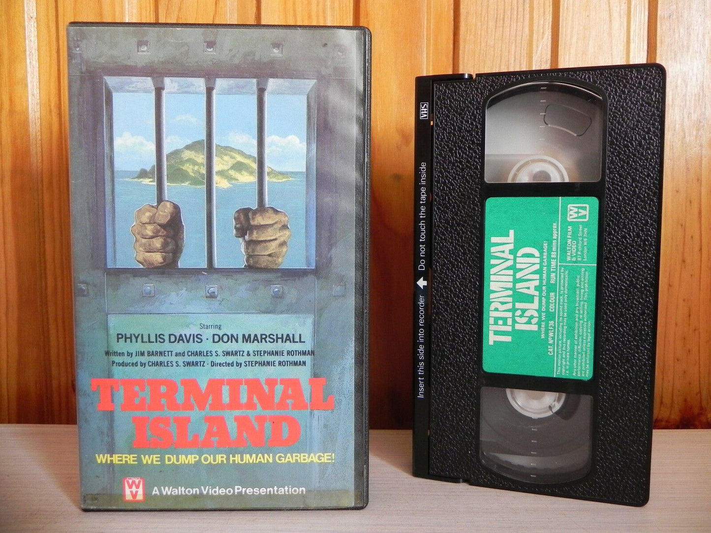 Terminal Island - Phyllis Davis - Pre-Cert - Futurism Sci-Fi - Walton - Pal VHS-