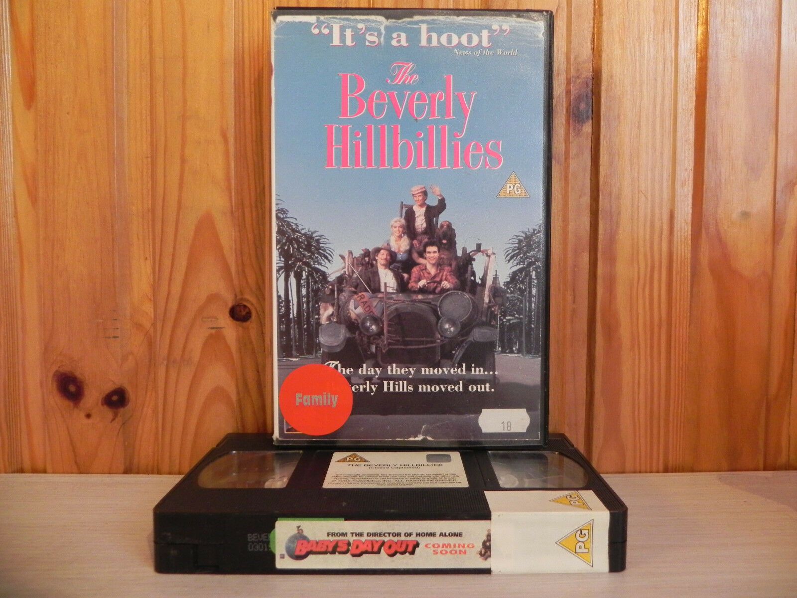 The Beverly Hillbillies - "It's A Hoot" - Jim Varney - Comedy - Ex-Rental - VHS-