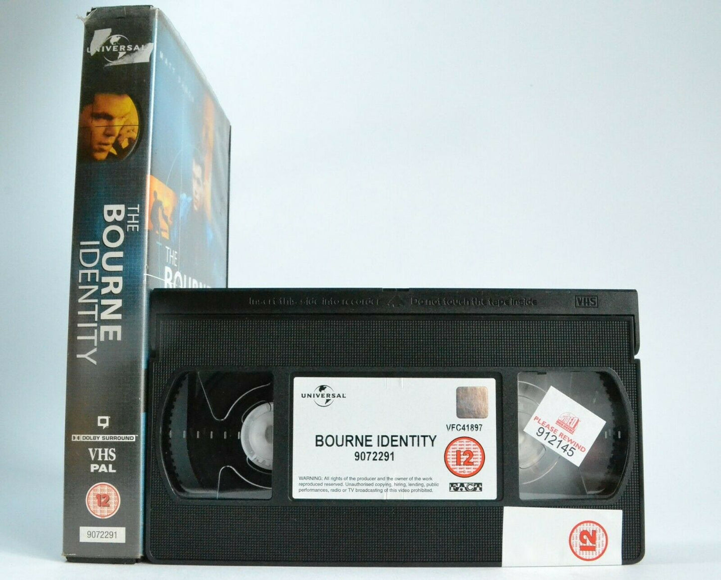 The Bourne Identity - Universal - Action - Thriller - Matt Damon - Pal VHS-