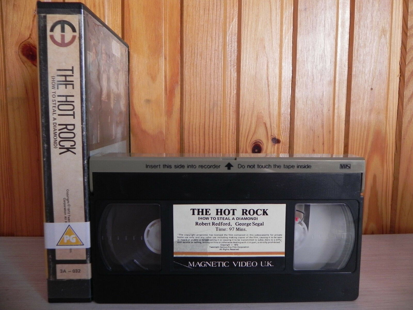 The Hot Rock - (How To Steal A Diamond) - Cut Carton - Magnetic - Redford - VHS-