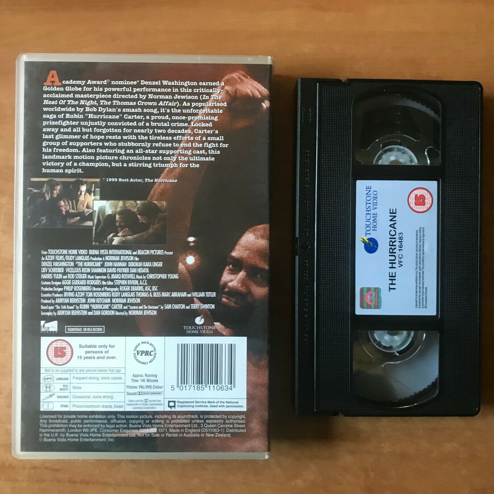 The Hurricane [Rubin Carter] Biographical Drama (Big Box) Denzel Washington VHS-