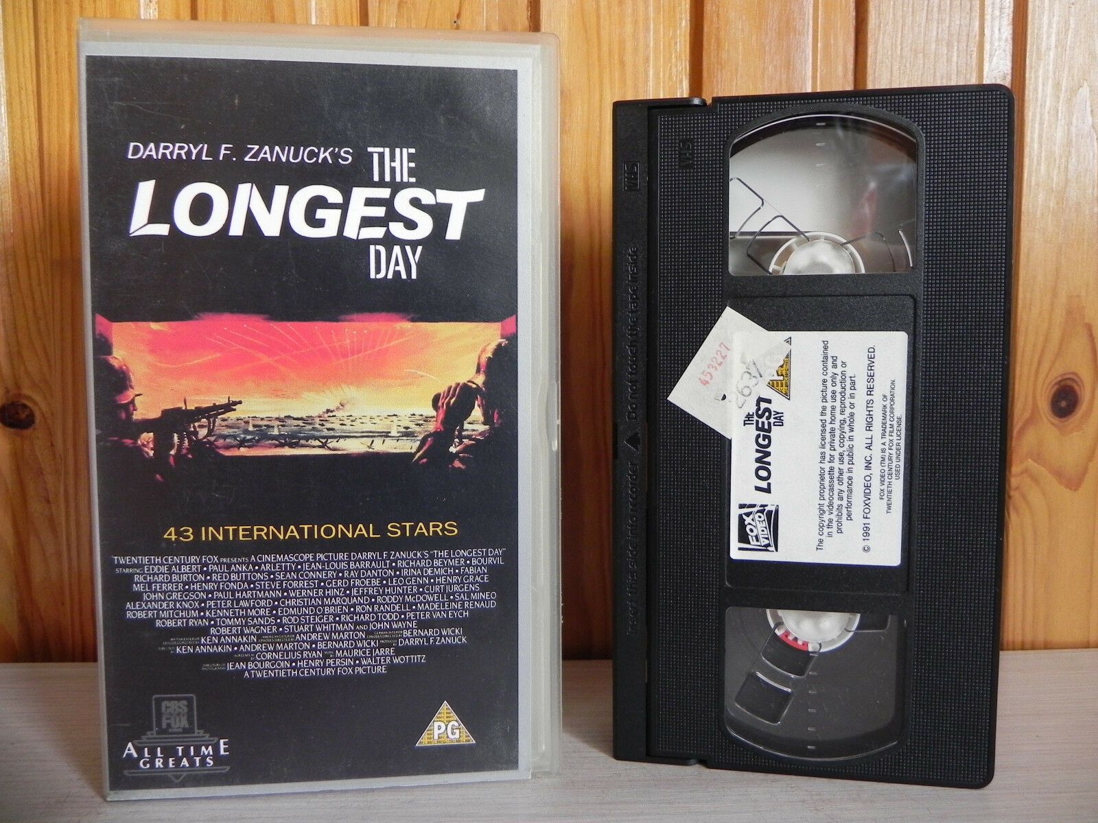 The Longest Day - CBS/FOX - Most Successful War Film Ever Made - Pal VHS-