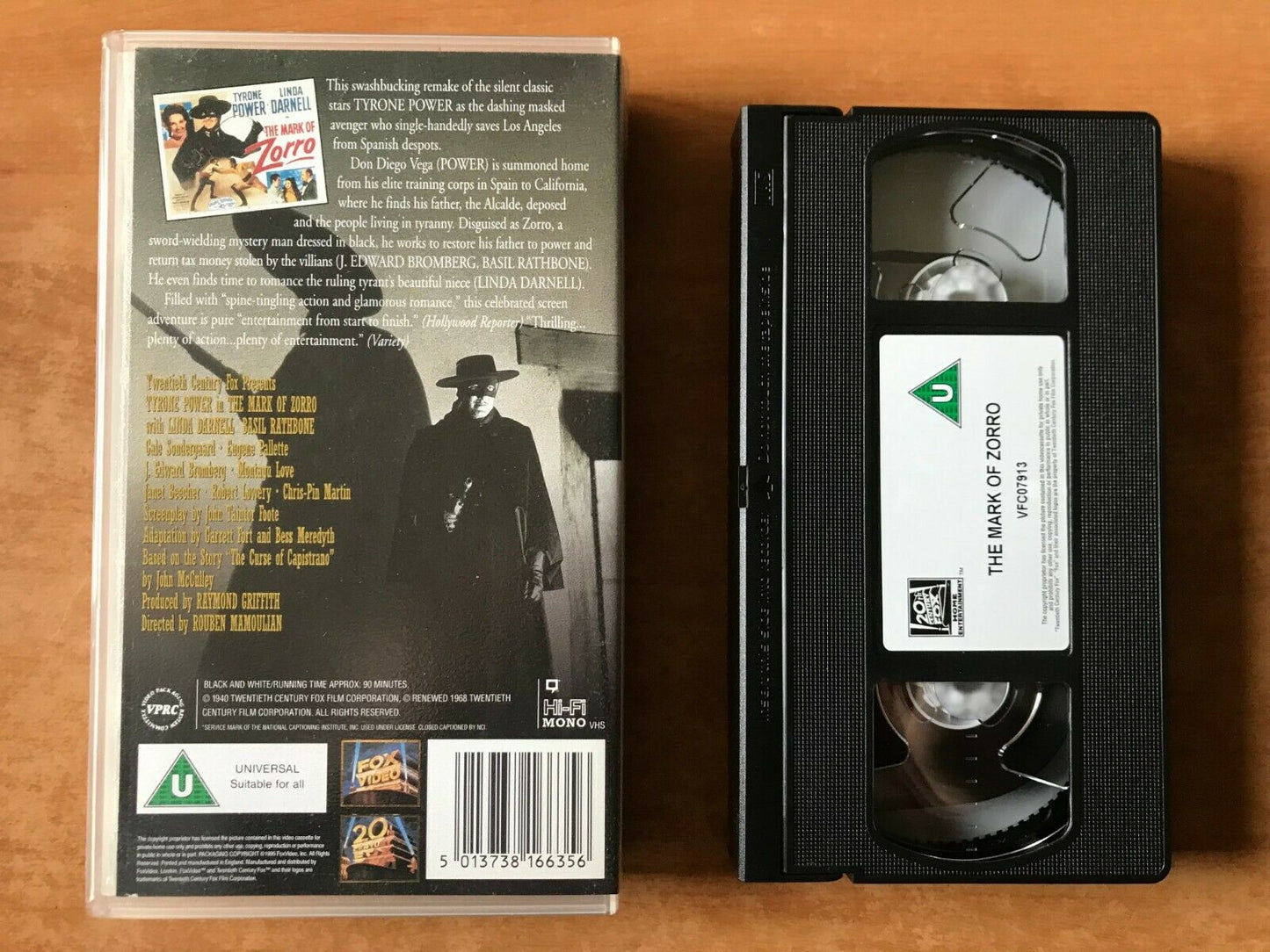 The Mask Of Zorro (1940): Action Adventures - Tyrone Power / Linda Darnell - VHS-