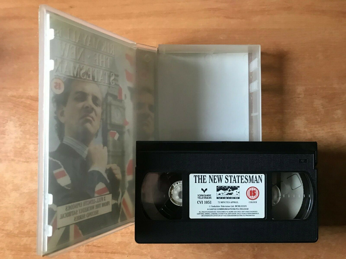 The New Statesman: Fatal Extraction (TV Series) Comedy - Rik Mayall - Pal VHS-