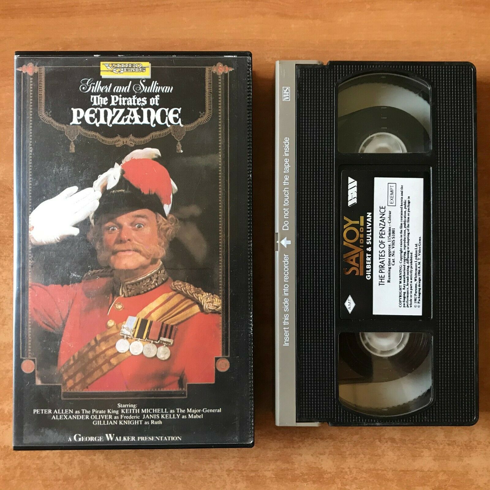 The Pirates Of Penzance; [Gilbert & Sullivan] Pre-Cert - Comedy - Pal VHS-