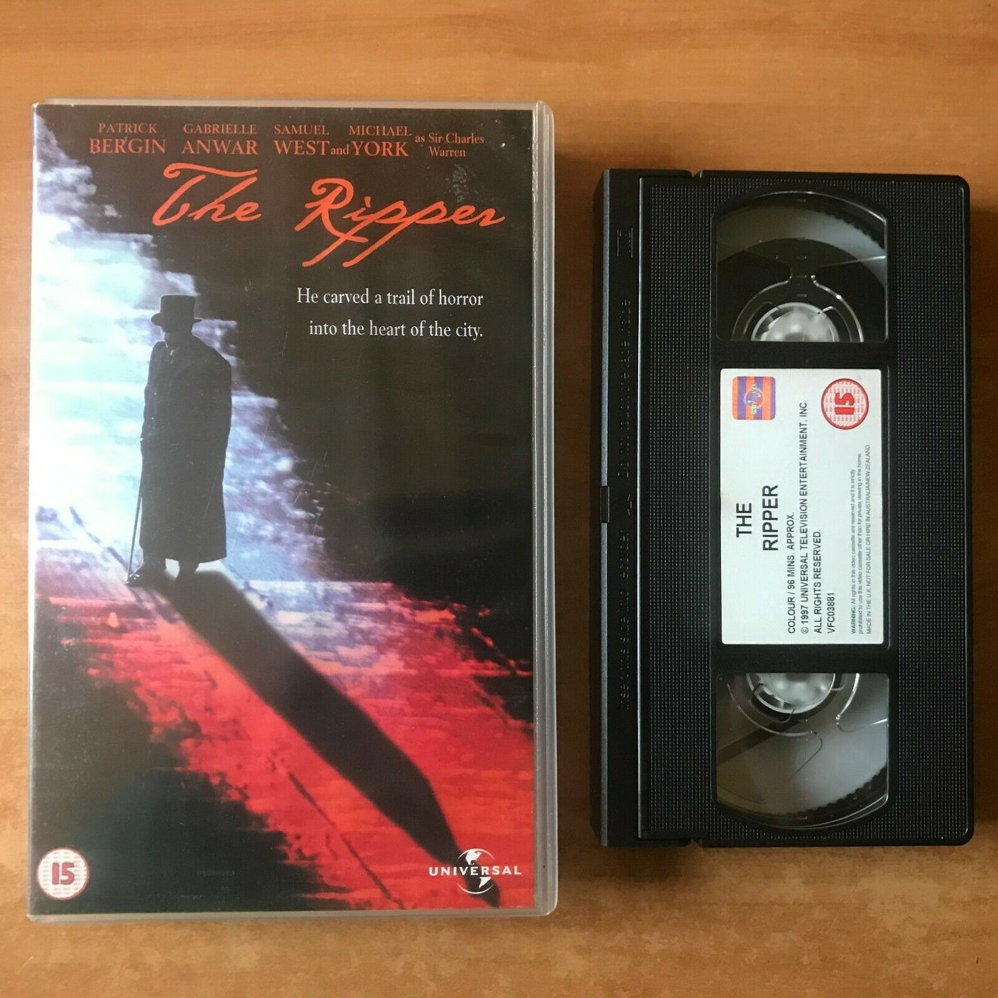 The Ripper: (1997) Made For TV - Thriller [Large Box] Michael York - Pal VHS-